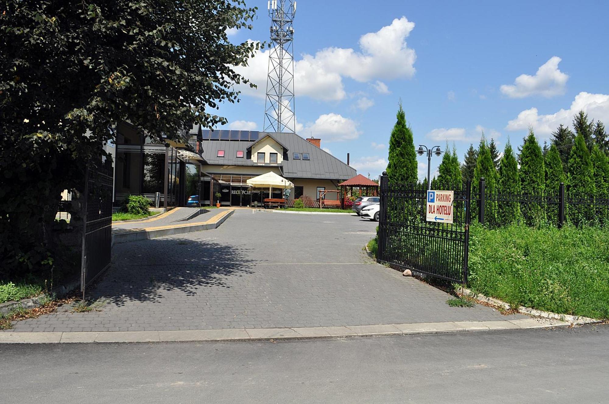 Hotel Platinum Hrubieszow Kültér fotó